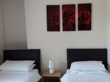 The City Inn Труро Экстерьер фото