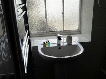 The City Inn Труро Экстерьер фото